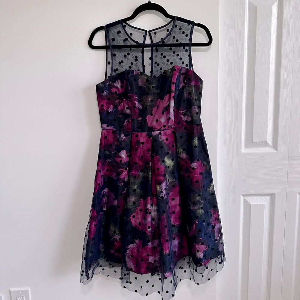 Size 8P SD Collection Dress